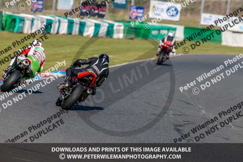 PJ Motorsport Photography 2018;enduro digital images;event digital images;eventdigitalimages;mallory park;mallory park photographs;mallory park trackday;mallory park trackday photographs;no limits trackdays;peter wileman photography;racing digital images;trackday digital images;trackday photos